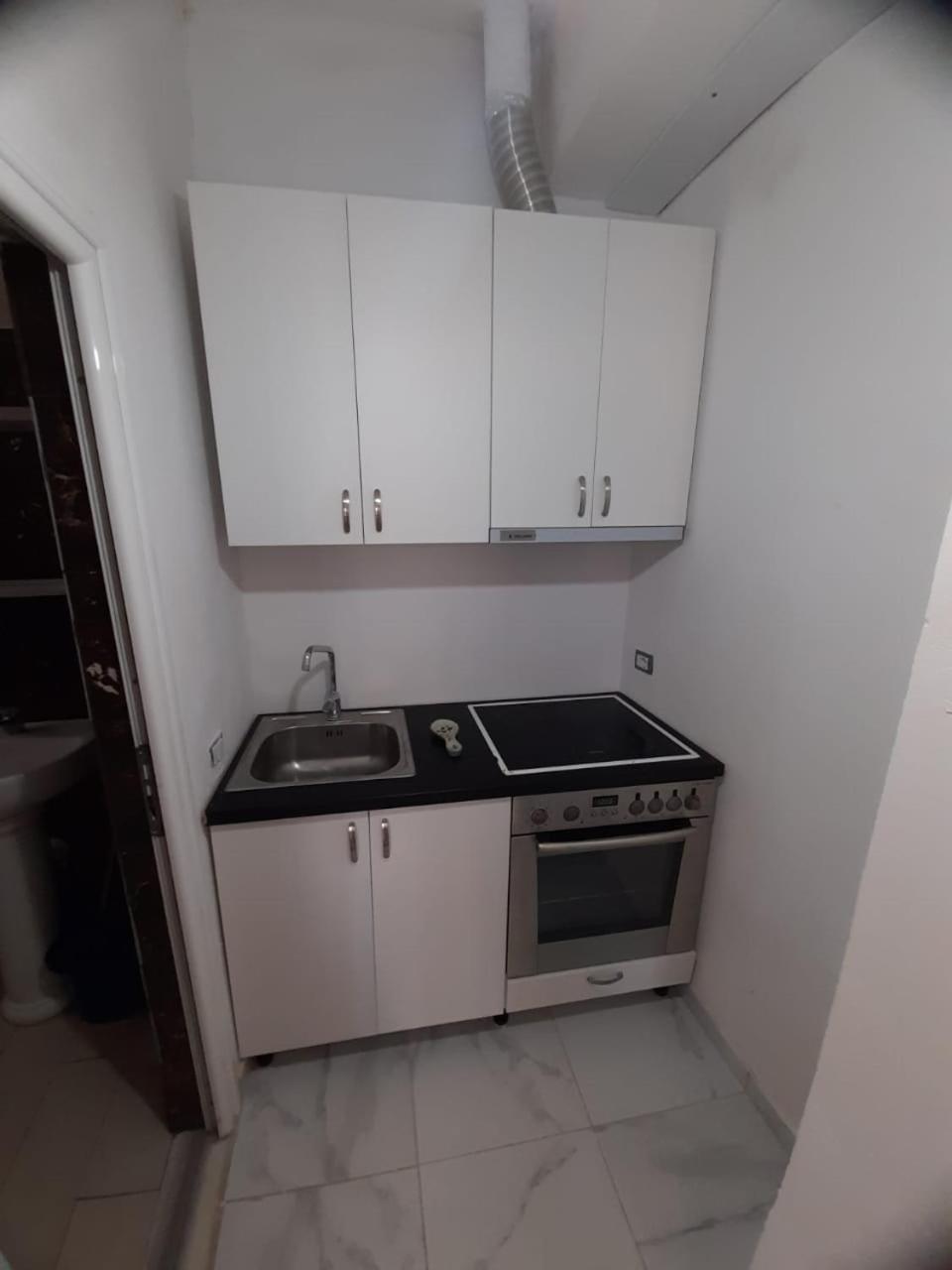 Rey Garden Villa Vlorë Quarto foto